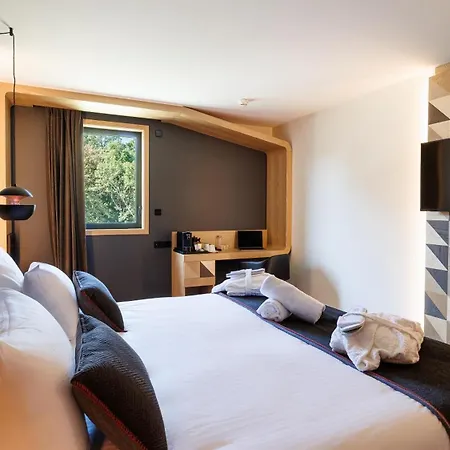Domaine De & - Bw Premier Collection 4*